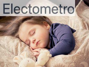niña bebe durmiendo
